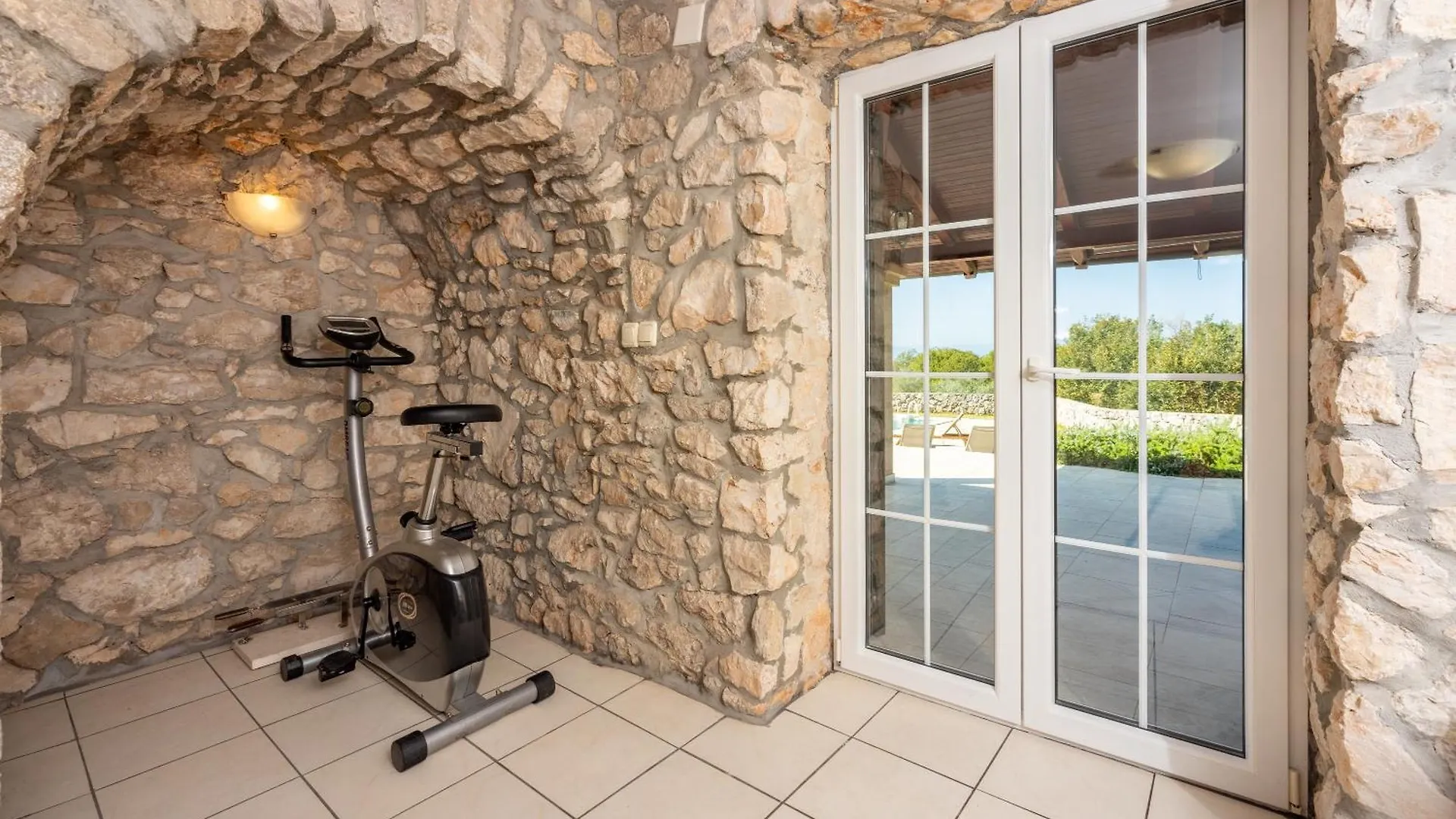 Villa Karlo - Sabljici - Island Of Krk - Traditional Stone Villa With Pool Sveti Anton