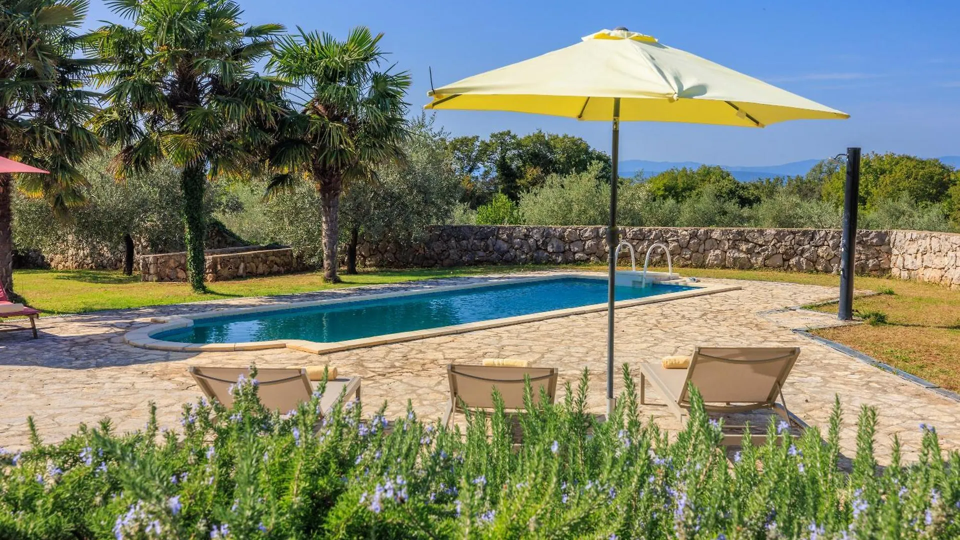 Villa Karlo - Sabljici - Island Of Krk - Traditional Stone Villa With Pool Sveti Anton